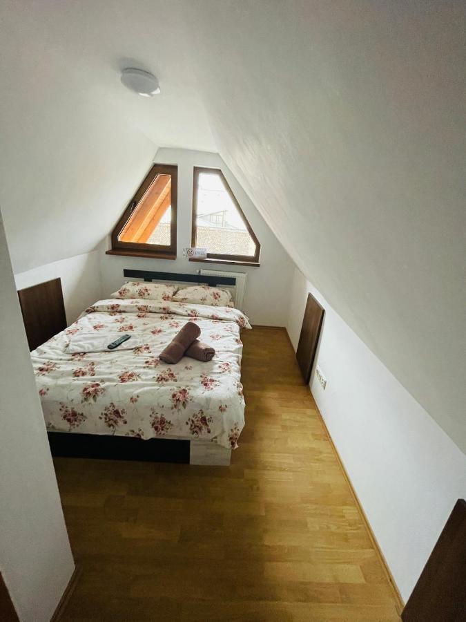 Apartmán Casa Cu Balcon Brašov Exteriér fotografie