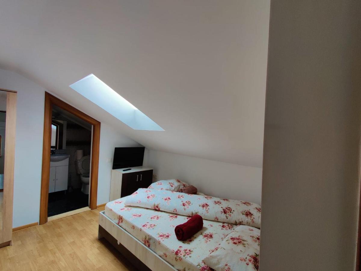 Apartmán Casa Cu Balcon Brašov Exteriér fotografie